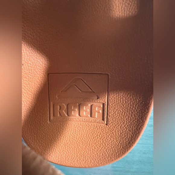 Reef Platform Cushion Rem Hi Sandals - Picture 11 of 11